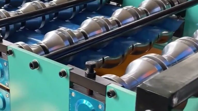 roof sheet manufacturing machine price,rolling shutter machine price,metal sheet forming machine