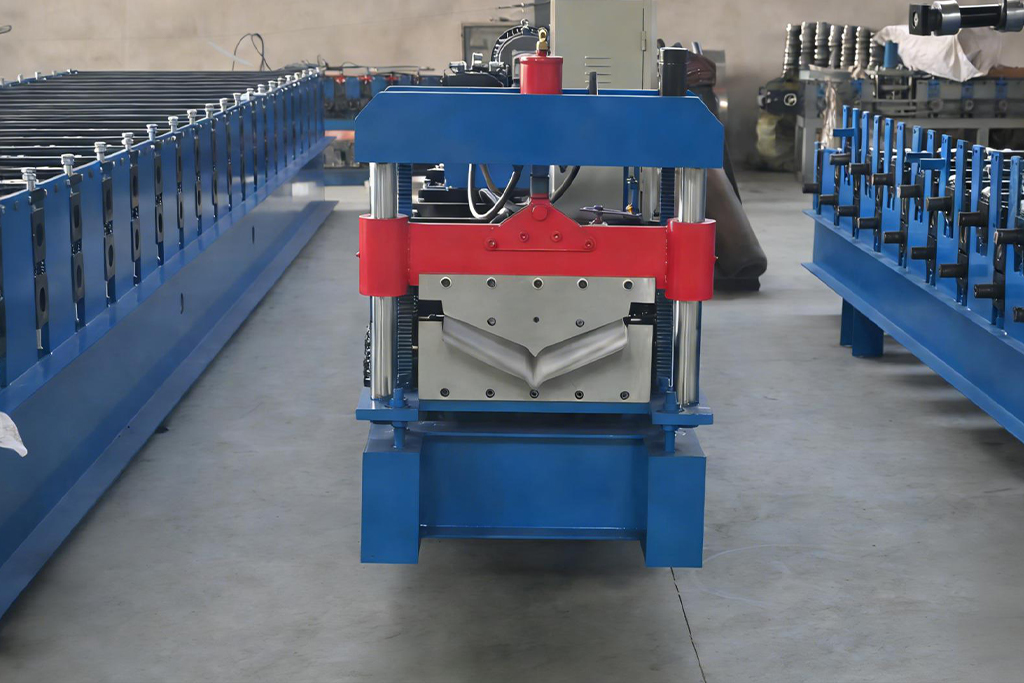 Ridge cap roll forming machine